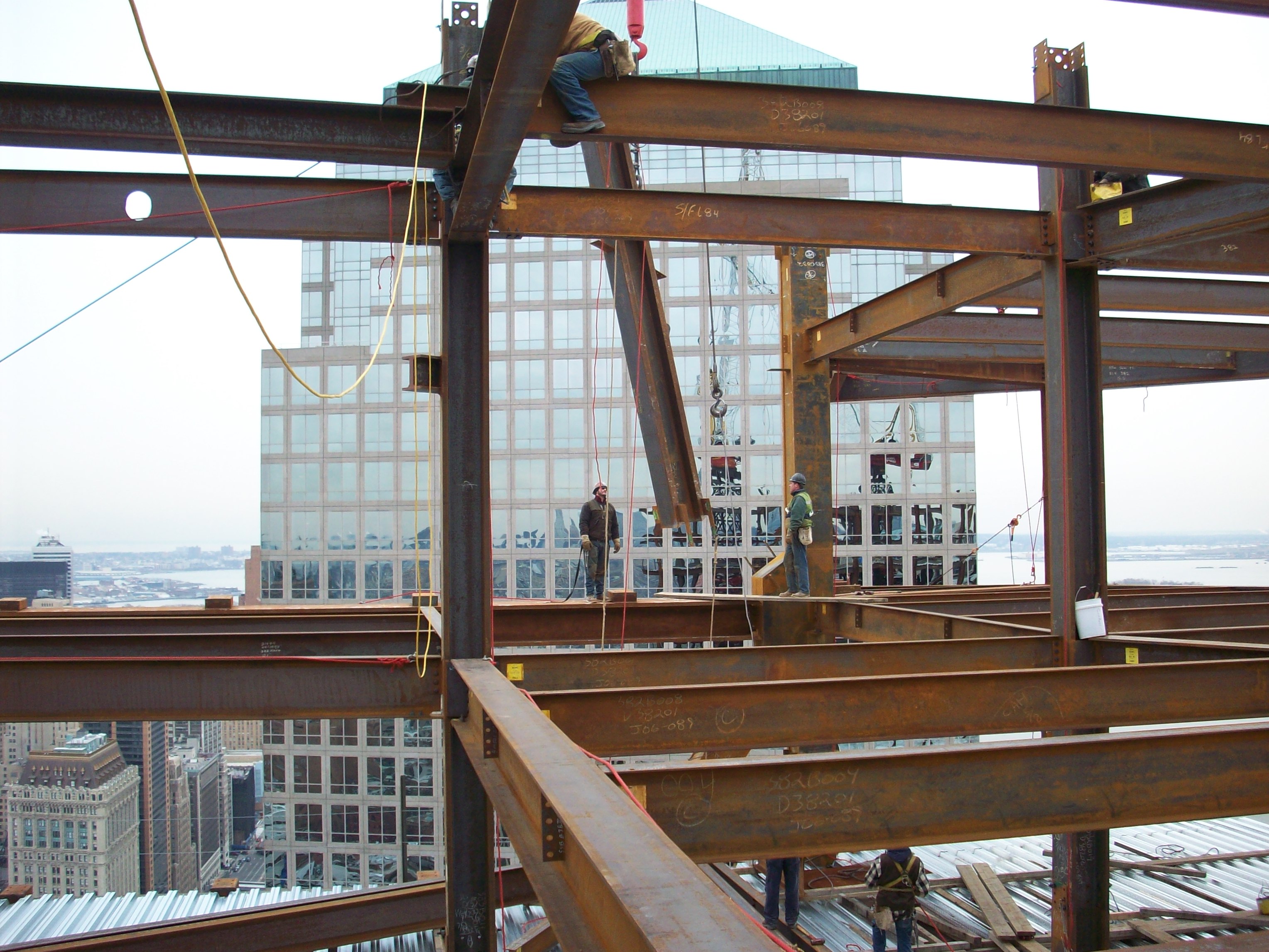 ironworkers-on-the-job-nyc-iron-workers